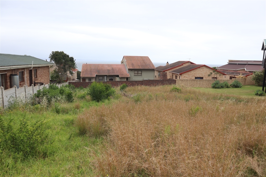 0 Bedroom Property for Sale in Wavecrest Eastern Cape